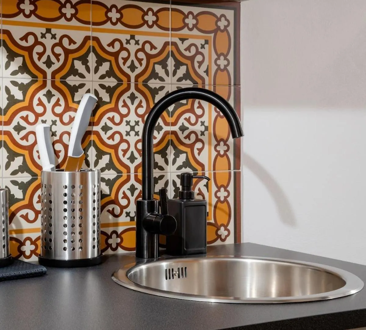 Tra I Vicoli Di Napoli, La Olivella Design E Amore Daire