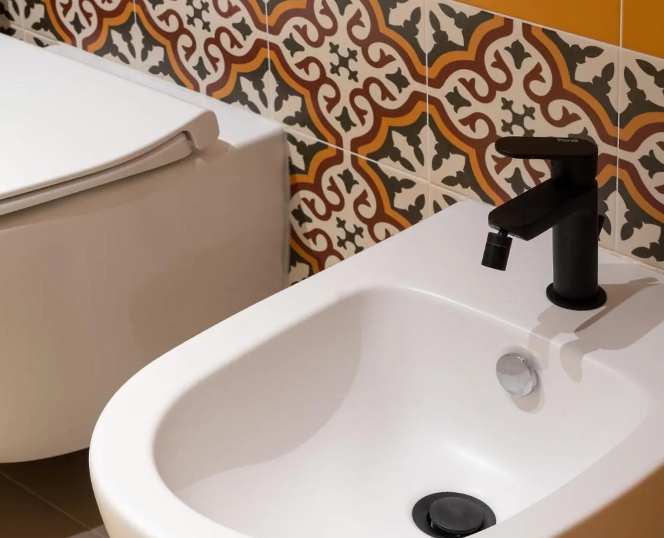 Tra I Vicoli Di Napoli, La Olivella Design E Amore 0*, Napoli