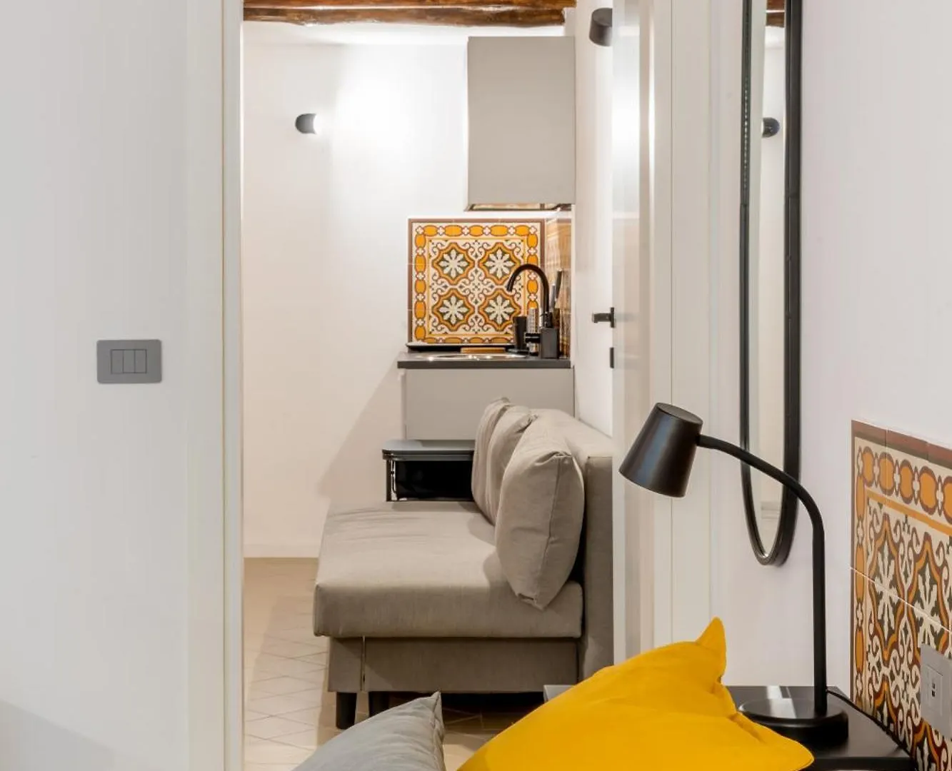 Tra I Vicoli Di Napoli, La Olivella Design E Amore Daire Napoli